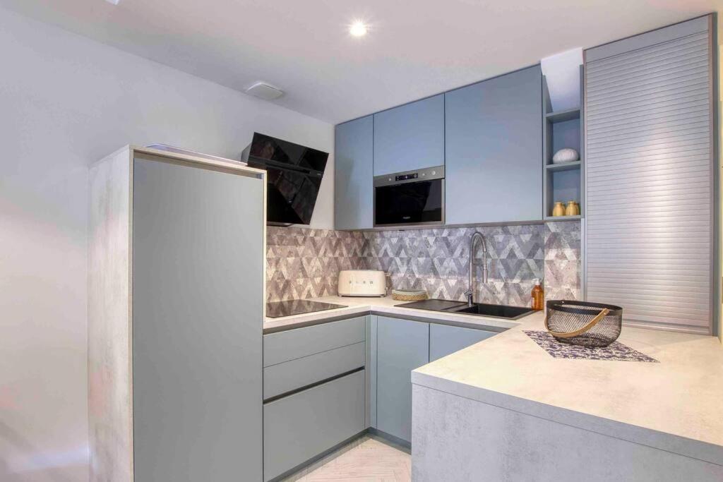 Appartement Piscine Tennis Acces Prive Plage Joia 滨海萨纳里 外观 照片