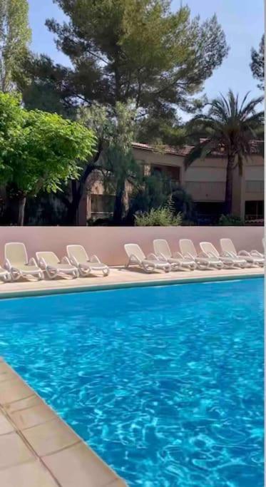 Appartement Piscine Tennis Acces Prive Plage Joia 滨海萨纳里 外观 照片