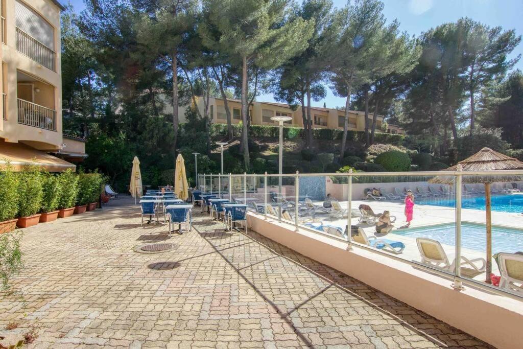 Appartement Piscine Tennis Acces Prive Plage Joia 滨海萨纳里 外观 照片